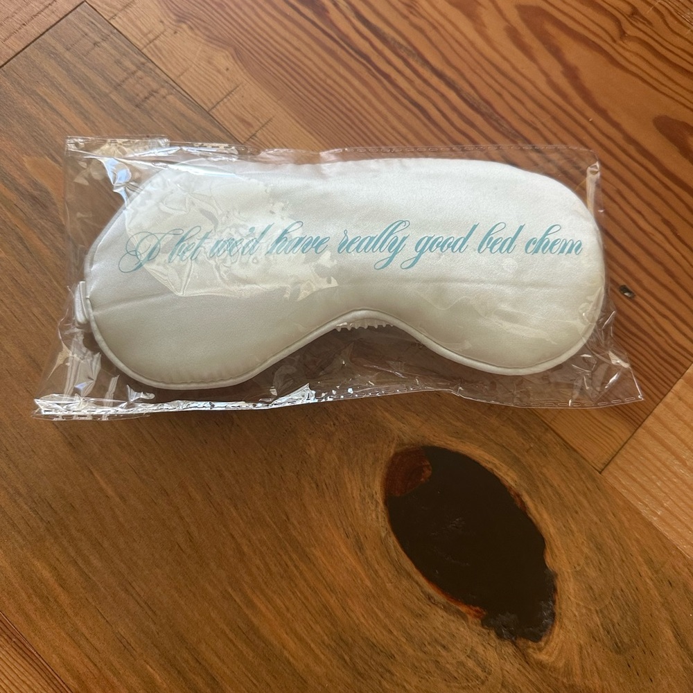 Sabrina Carpenter Short n Sweet Tour VIP Exclusive Bed Chem Sleep Mask